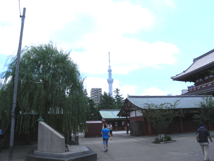 日本游追记：东京的&ldquo;皇居&rdquo;和浅草寺