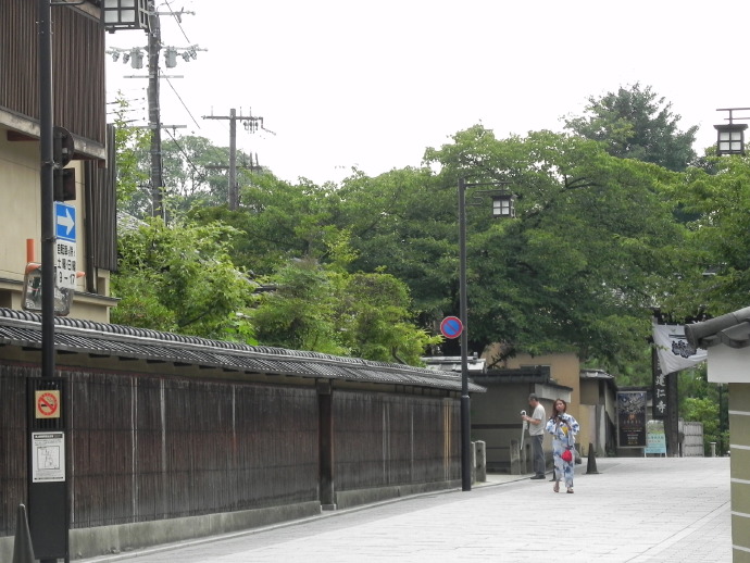 日本游追记：京都&mdash;&mdash;&ldquo;花见小路&rdquo;和艺妓之背影