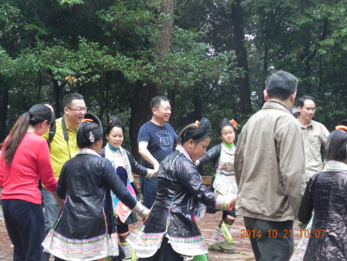 岜沙：&ldquo;神树&rdquo;与&ldquo;枪手&rdquo;的故事