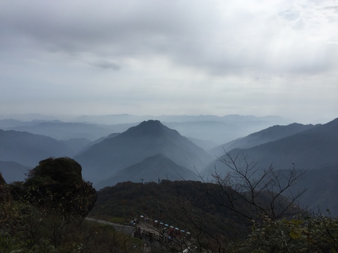 拜梵净山记