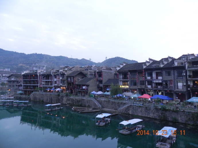镇远的黄昏和夜景