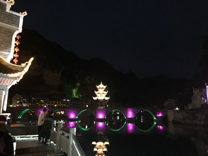 镇远的黄昏和夜景