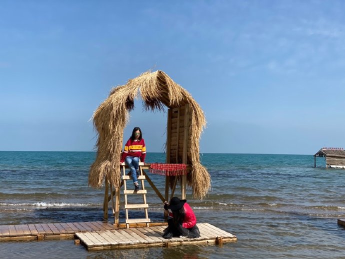 青海湖之&ldquo;素&rdquo;与&ldquo;粉&rdquo;