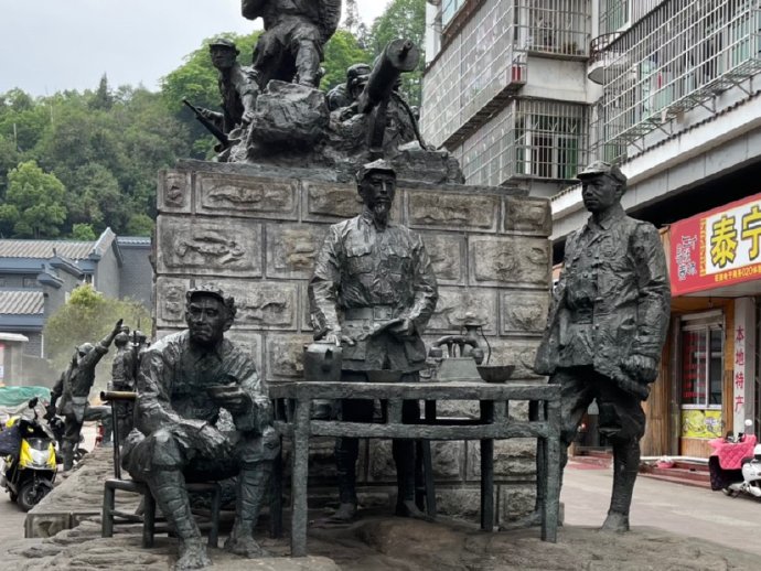 闽西，泰宁的红军像