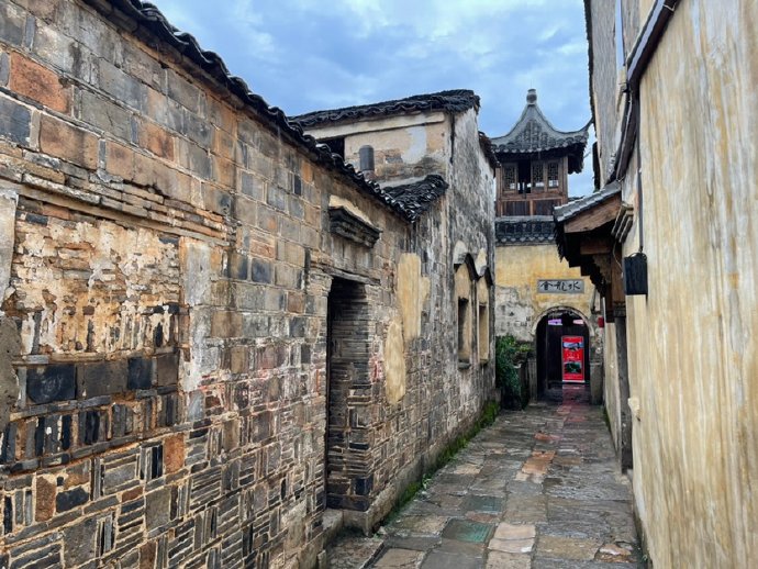水东古镇&mdash;&mdash;画一点古味也不错
