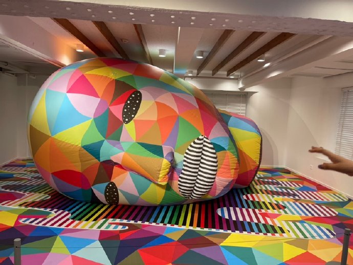 外滩看画展
