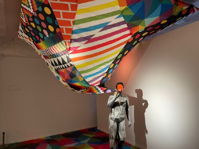 外滩看画展