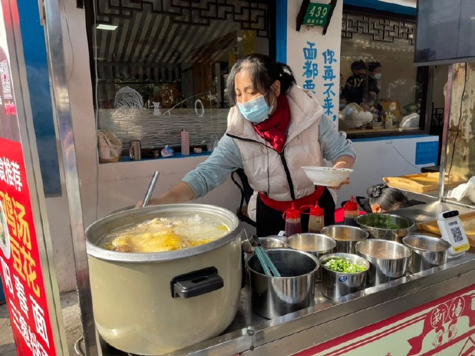 新场古镇的乡土气